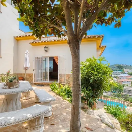 Costacabana - Valentina